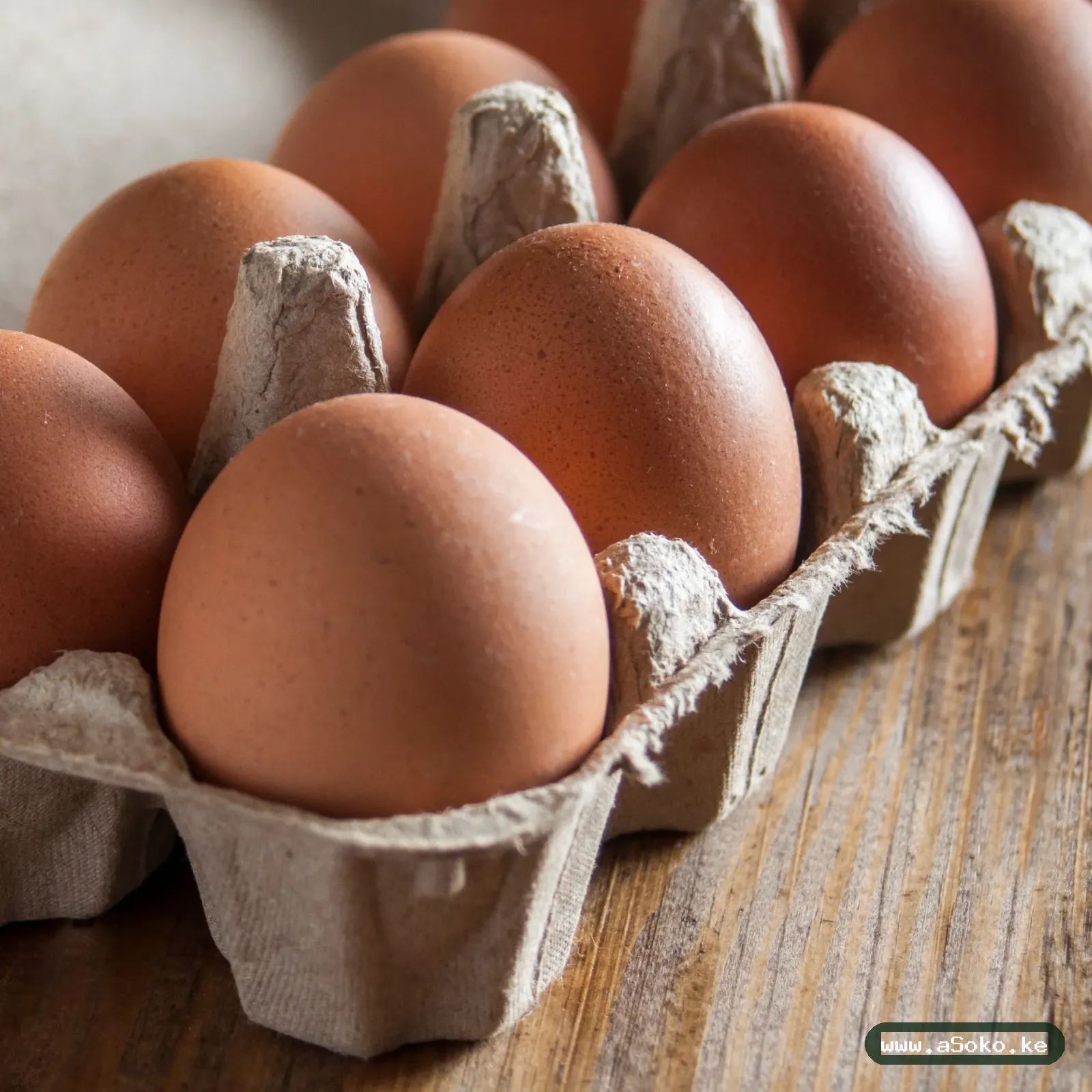 Fresh Farm Eggs image 3